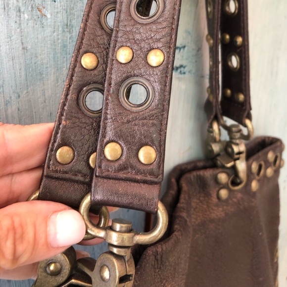 Leather HOBO bag with metal hardware & trim and peach fabric lining - EUC - Picture 5 of 16